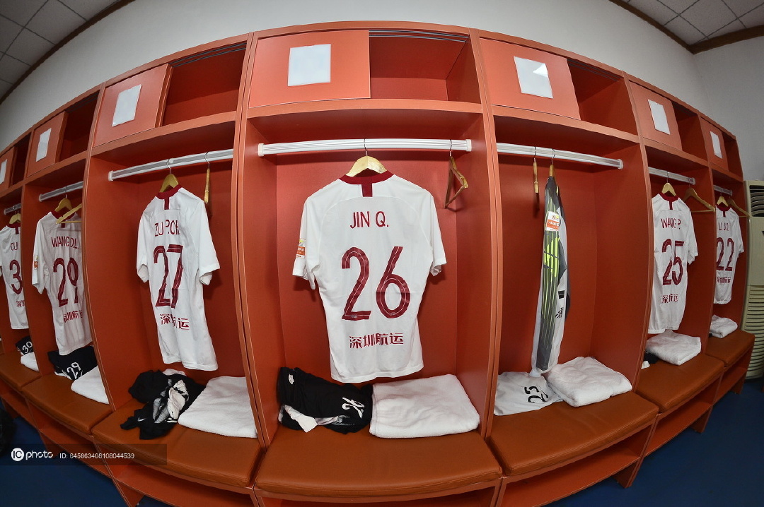 清晨奥兰多魔术备战中超,更衣室发声细节曝光,压力陡增,细节决定成败(魔力爆发为什么禁止) 清晨奥兰多魔术备战中超,更衣室发声细节曝光,压力陡增,细节决定成败(魔力爆发为什么禁止)