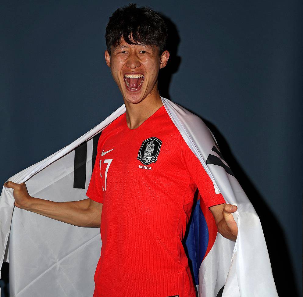 包含托特纳姆内部会议纪要流出——转会期更衣室发声，欧超杯使命明确，细节决定成败的词条