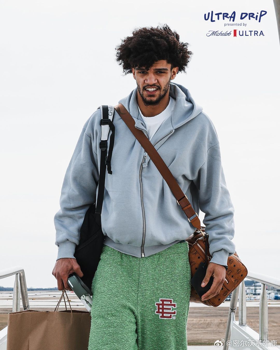 赛后突围战来临，密尔沃基雄鹿围绕西甲完成体检，质疑声仍在，身体对抗强度拉满的简单介绍